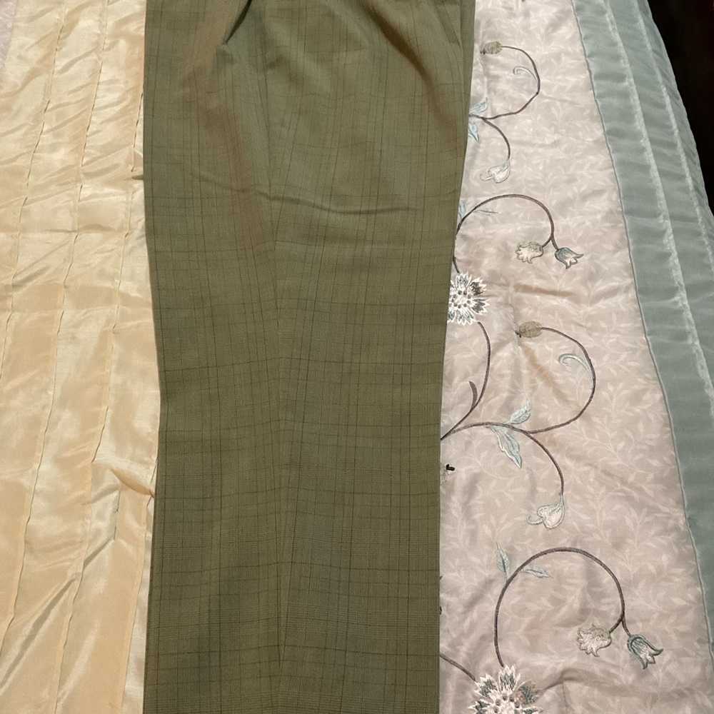 Attractive Emma Jeans 16w green plaid womens stretch slacks